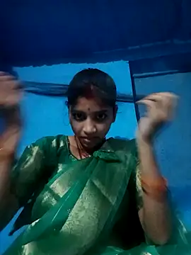 Nisha Cute online show from October 27, 2025, 9:10 am