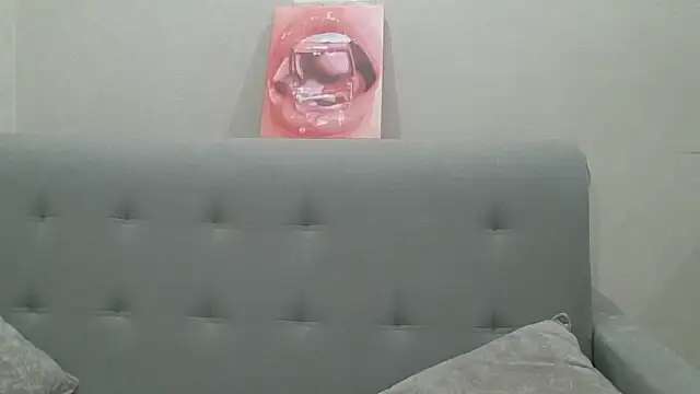 Snapshot of Miledilovetop chatting on December 16, 2024, 2:38 pm Miledilovetop online show from December 16, 2024, 2:38 pm