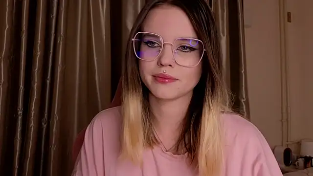 HanaMitsuri online show from January 7, 2026, 7:30 pm