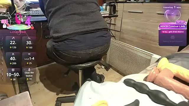 Snapshot of misteryman1956 chatting on March 5, 2026, 7:49 am misteryman1956 online show from March 5, 2026, 7:49 am