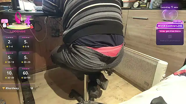 Snapshot of misteryman1956 chatting on April 1, 2026, 6:15 am misteryman1956 online show from April 1, 2026, 6:15 am