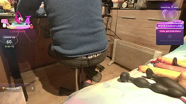 Snapshot of misteryman1956 chatting on April 14, 2026, 8:19 am misteryman1956 online show from April 14, 2026, 8:19 am