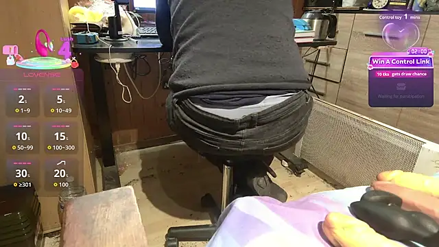 Snapshot of misteryman1956 chatting on March 10, 2026, 6:50 am misteryman1956 online show from March 10, 2026, 6:50 am