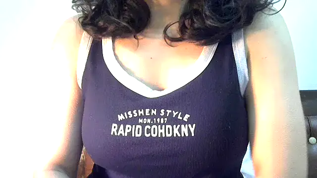 Snapshot of phuljhadi chatting on February 15, 2025, 10:42 pm phuljhadi online show from February 15, 2025, 10:42 pm