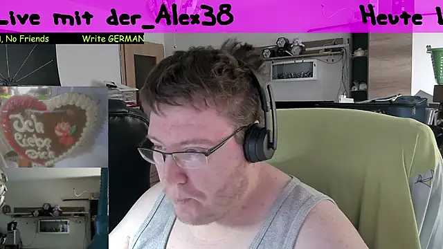 Snapshot of der_alex38 chatting on February 27, 2025, 10:33 am der alex38 online show from February 27, 2025, 10:33 am