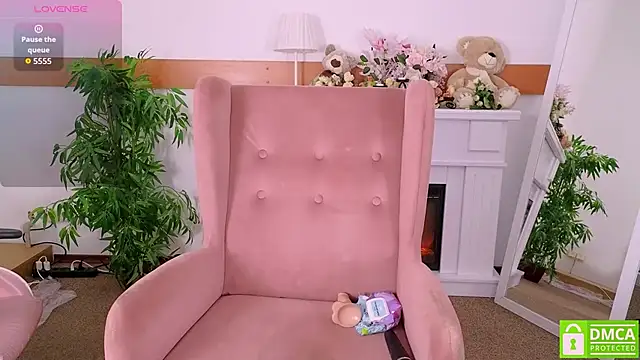 MirraBellanta online show from January 14, 2026, 10:35 pm