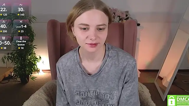 MirraBellanta online show from May 26, 2026, 1:37 am