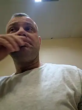 Snapshot of Crek666 chatting on February 6, 2025, 6:29 am Crek666 online show from February 6, 2025, 6:29 am