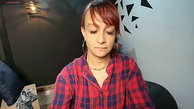 NatashaMason  online show from November 8, 2025, 11:58 am