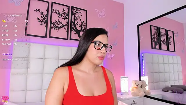 RenataJhonson  online show from December 7, 2024, 5:10 am