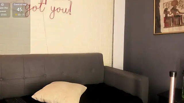 karina gomez 18 online show from October 7, 2025, 11:22 am