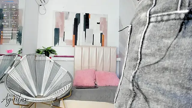 julieta aguilar1 online show from November 22, 2025, 6:51 pm