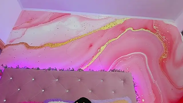 Bella  sweet online show from January 14, 2026, 10:52 am