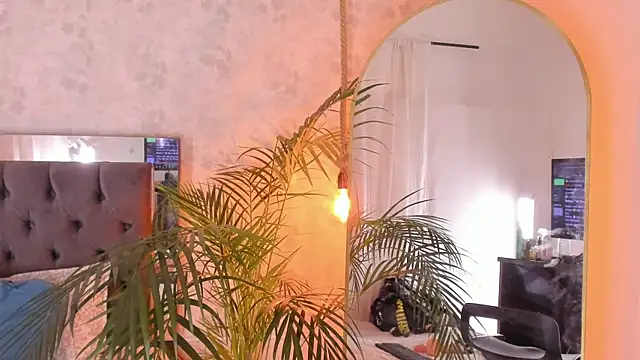 pixy 20 online show from November 28, 2025, 7:47 pm