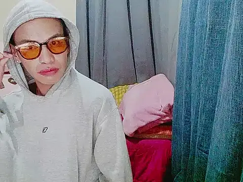 Indaypakay ts online show from December 17, 2025, 11:10 pm