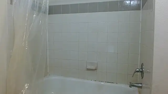 Snapshot of bambinokitt3n chatting on December 22, 2025, 4:51 pm bambinokitt3n online show from December 22, 2025, 4:51 pm