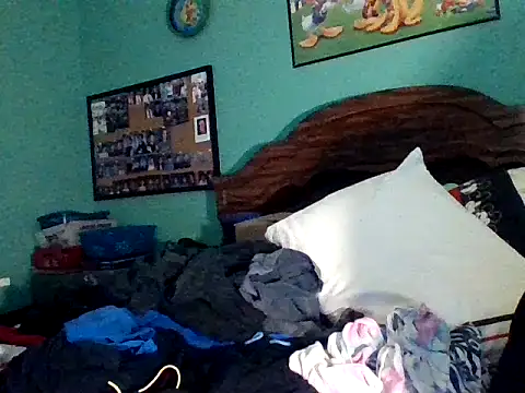 Snapshot of Curved4Pleasure chatting on September 13, 2025, 11:32 am Curved4Pleasure online show from September 13, 2025, 11:32 am