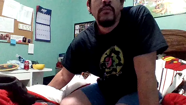 Snapshot of Curved4Pleasure chatting on October 28, 2025, 10:41 pm Curved4Pleasure online show from October 28, 2025, 10:41 pm