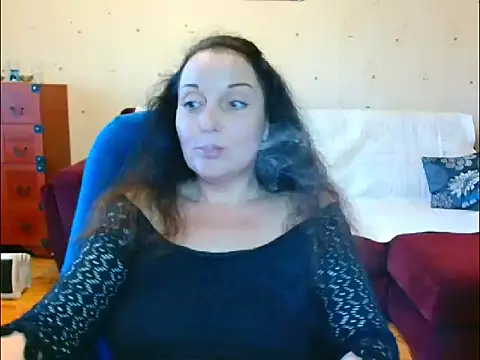 Alice3694 online show from April 15, 2026, 6:30 am