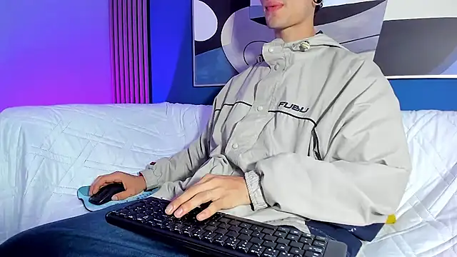 Jefer rick  online show from October 27, 2025, 12:39 pm