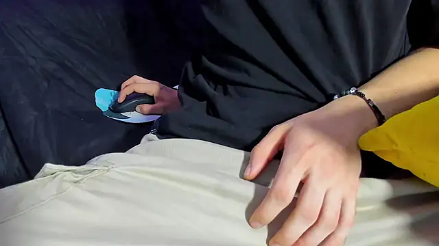 Jefer rick  online show from September 24, 2025, 12:44 pm