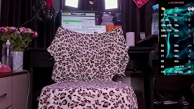 Raissa sky26 online show from February 18, 2026, 3:59 am