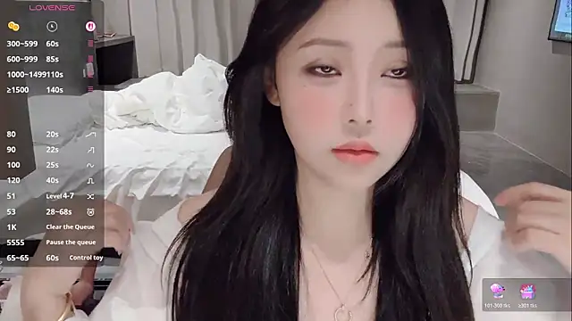 Fountain- online show from November 13, 2025, 10:02 pm