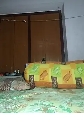 Snapshot of IndianRima chatting on February 3, 2026, 2:32 am IndianRima online show from February 3, 2026, 2:32 am