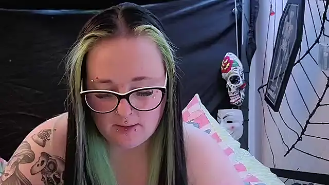 Snapshot of Bunny_Cummings chatting on March 8, 2026, 11:52 pm Bunny Cummings online show from March 8, 2026, 11:52 pm