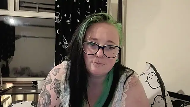 Bunny Cummings online show from June 4, 2026, 10:25 pm