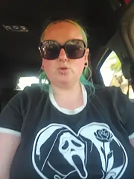 Bunny Cummings online show from July 4, 2026, 4:11 pm