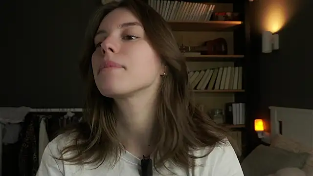 Snapshot of DarylBarks chatting on February 1, 2026, 1:15 am DarylBarks online show from February 1, 2026, 1:15 am