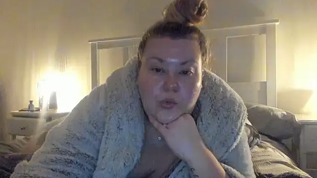 Busty-BBW-Emilie online show from January 26, 2025, 4:09 pm