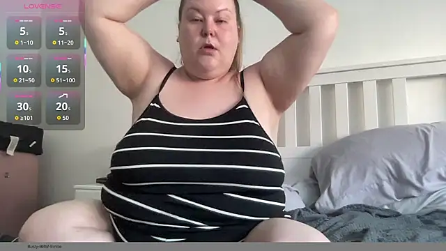 Busty-BBW-Emilie online show from September 18, 2025, 3:26 pm