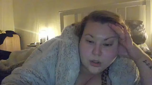 Busty-BBW-Emilie online show from January 21, 2025, 2:00 am