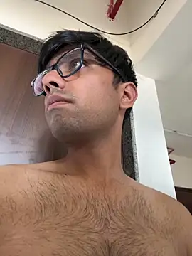 BoyzaraHatke online show from March 3, 2026, 7:59 am