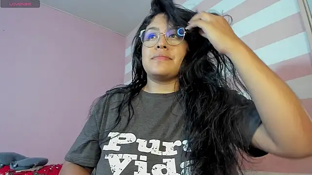 Loveequinn online show from December 9, 2024, 8:11 am