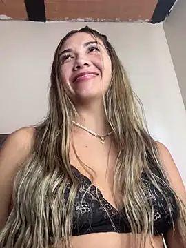 Iris lee online show from March 15, 2025, 7:27 pm