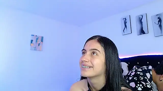 Bonny Bonss online show from July 3, 2026, 7:53 pm