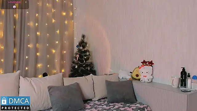 Snapshot of CuteEllis chatting on December 28, 2024, 2:21 pm CuteEllis online show from December 28, 2024, 2:21 pm