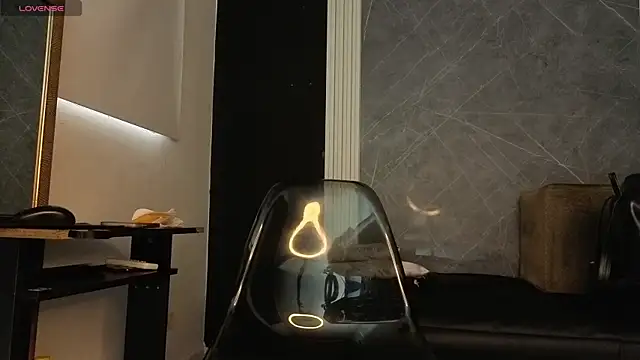 YummyDuooo online show from October 22, 2025, 12:04 pm