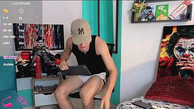 Snapshot of flowers18 chatting on February 24, 2026, 10:32 pm flowers18 online show from February 24, 2026, 10:32 pm