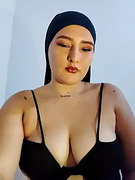 Snapshot of Celeste_camila18 chatting on September 13, 2025, 8:09 pm Celeste camila18 online show from September 13, 2025, 8:09 pm