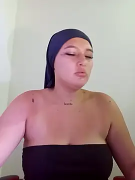 Snapshot of Celeste_camila18 chatting on September 19, 2025, 12:20 pm Celeste camila18 online show from September 19, 2025, 12:20 pm