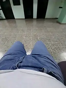 Snapshot of Whiper2024 chatting on February 17, 2026, 4:48 pm Whiper2024 online show from February 17, 2026, 4:48 pm