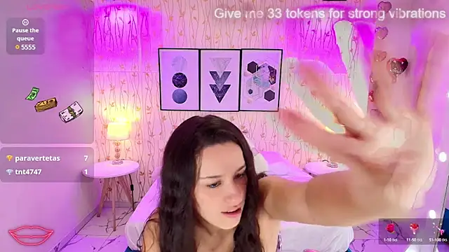 Snapshot of Miia_bela chatting on March 13, 2025, 6:48 am Miia bela online show from March 13, 2025, 6:48 am