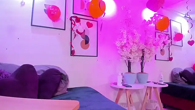 Snapshot of Miia_bela chatting on February 18, 2025, 3:10 am Miia bela online show from February 18, 2025, 3:10 am