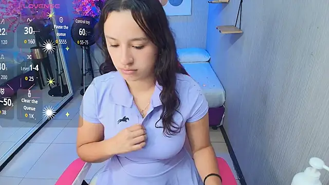 Snapshot of Miia_bela chatting on October 15, 2025, 7:33 pm Miia bela online show from October 15, 2025, 7:33 pm