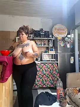 Naturalmenteyoo online show from March 6, 2026, 8:37 pm