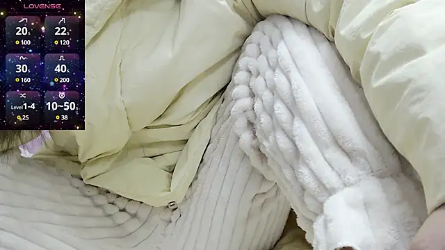 Snapshot of baoer-558 chatting on February 12, 2025, 5:37 pm baoer-558 online show from February 12, 2025, 5:37 pm